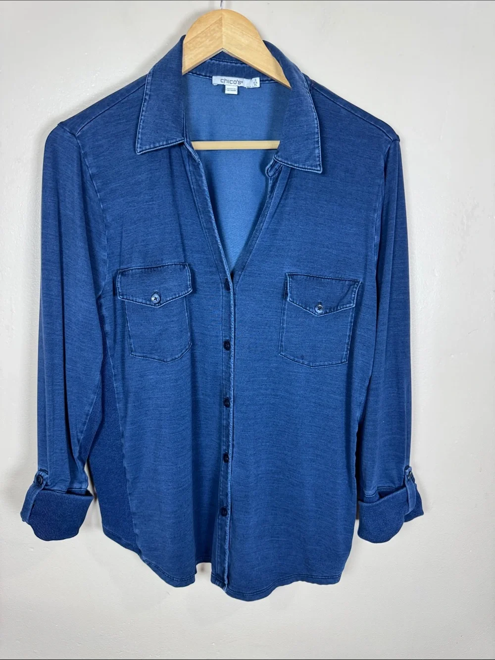 Chico's Womens Chambray Button-Down Shirt XL Stretch Casual Coastal Preppy